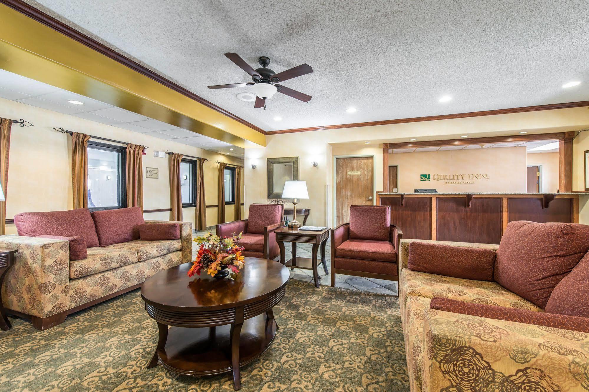 Quality Inn Denver Уестминстър Екстериор снимка